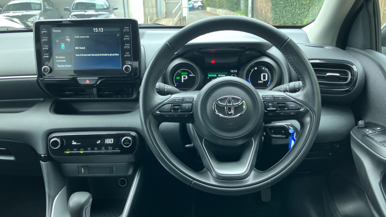 Toyota Yaris 1.5 Hybrid Design 5dr CVT Hybrid Hatchback